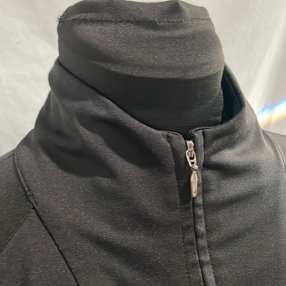 Columbia Sportswear Company Black Zip-Up - Picture 2 of 7